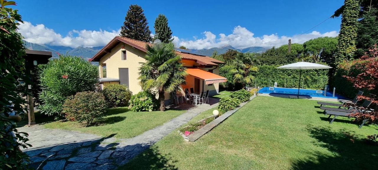 Casa Favorita Villa Colico Eksteriør billede