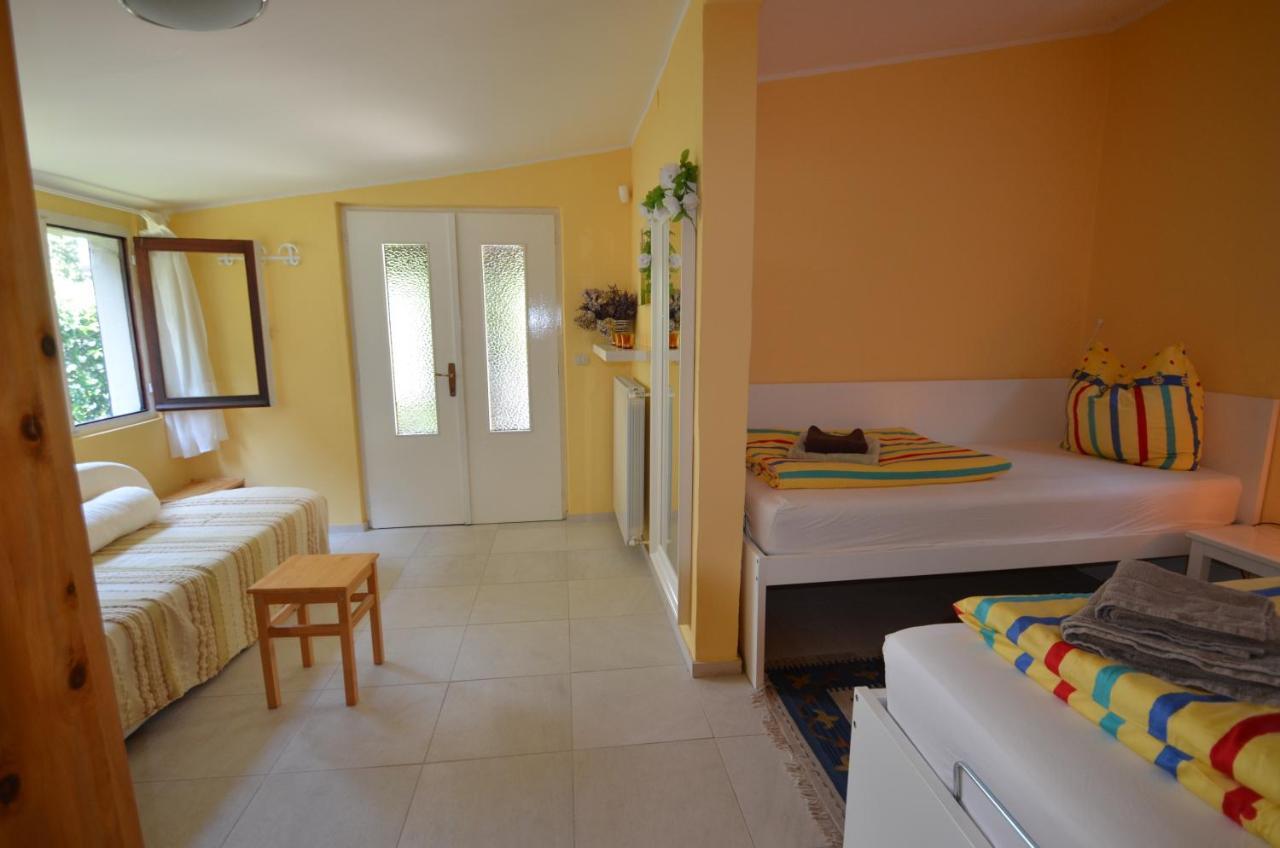Casa Favorita Villa Colico Eksteriør billede