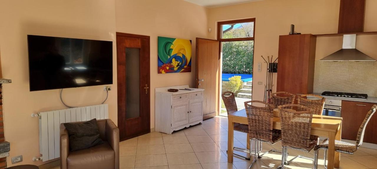 Casa Favorita Villa Colico Eksteriør billede